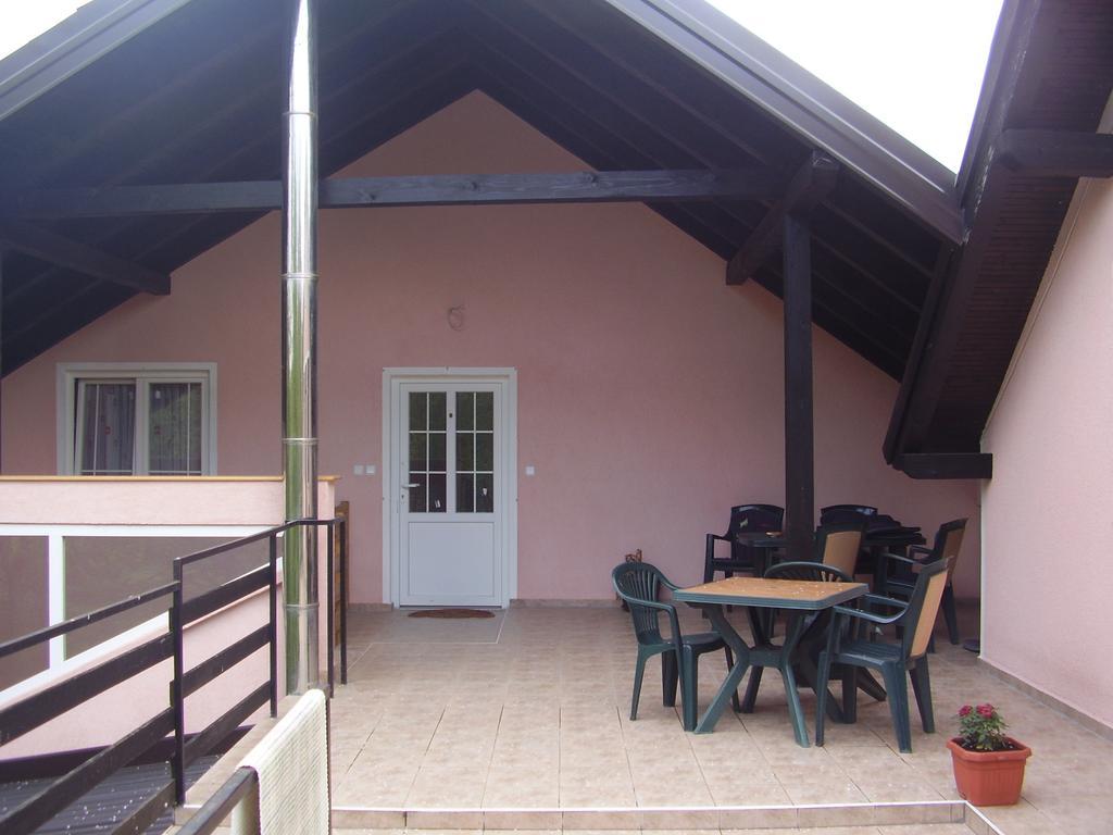 Apartman & Sobe Orhideja Smoljanac Cameră foto