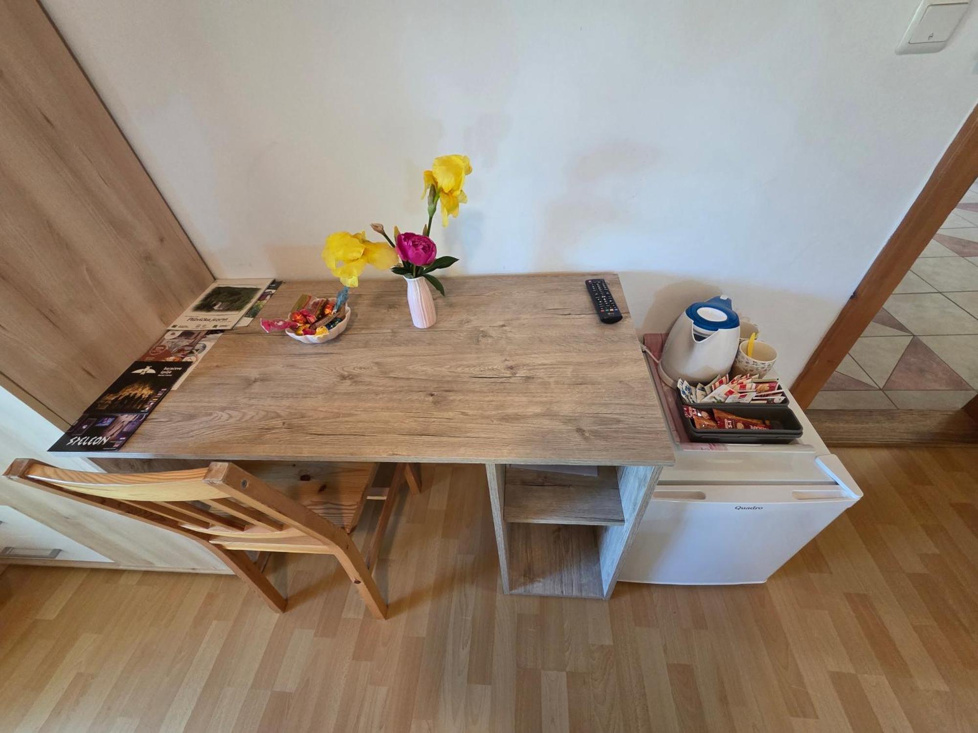 Apartman & Sobe Orhideja Smoljanac Exterior foto