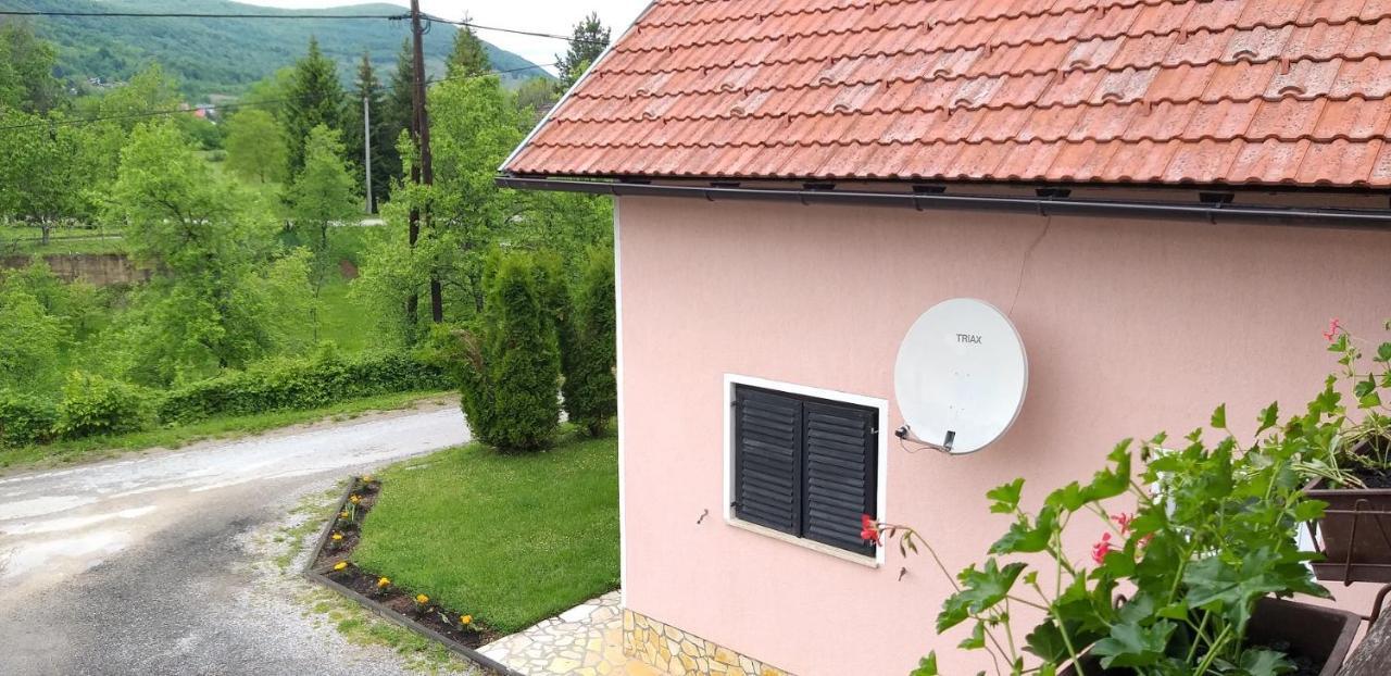 Apartman & Sobe Orhideja Smoljanac Exterior foto